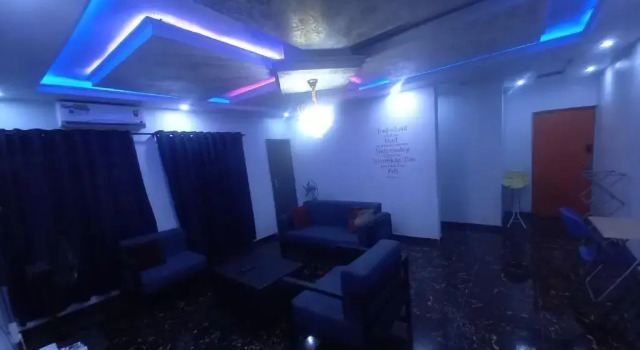 Dinero Smart Apartment - 2 Bedroom in Yaba, Lagos., Book Apartment Yaba 