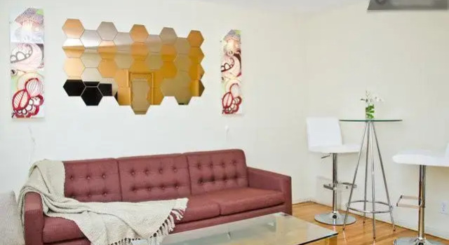 The Melrose Suites