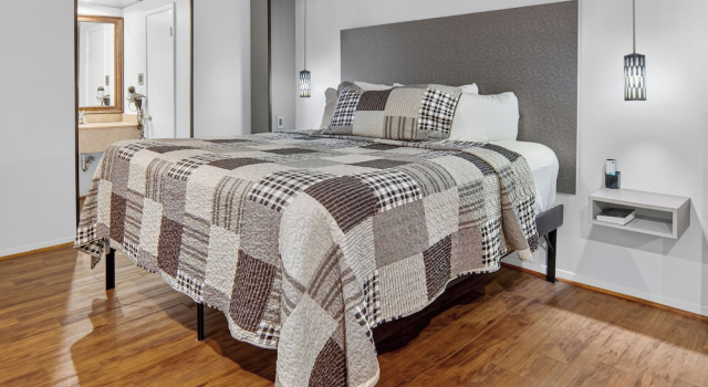 Standard Doppel Zimmer 12 Oaks Hotel