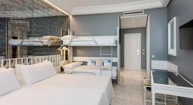 Семейный Номер Standard AZZ Mérida Medea Hotel