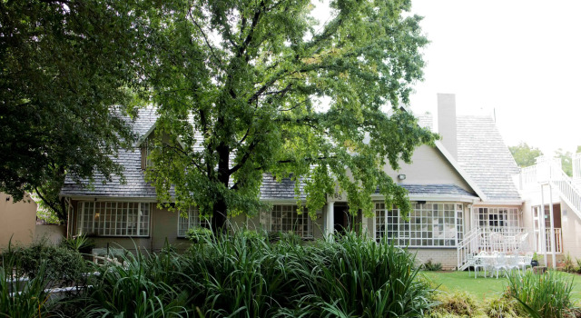 Greenfields Guesthouse & Restaurant, Prenota Affittacamere Alberton Gauteng