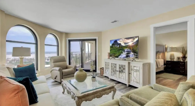 117 Seascape by Avantstay Oceanfront Breathtaking Views Communal Swimming Pool