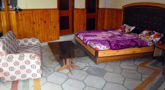 Hotel Himalayan Paradise