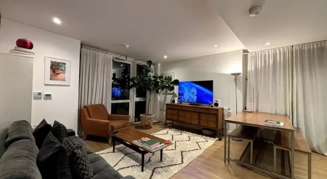 Stylish 2BD Flat W/incredible View of London - Bow