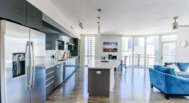 Uptown Charlotte 2br Furnished Apartments 2 Bedroom Apts by RedAwning