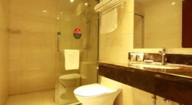 Двухместный номер Standard GreenTree Inn ChiZhou PingTian Lake QingFeng Avenue Hotel