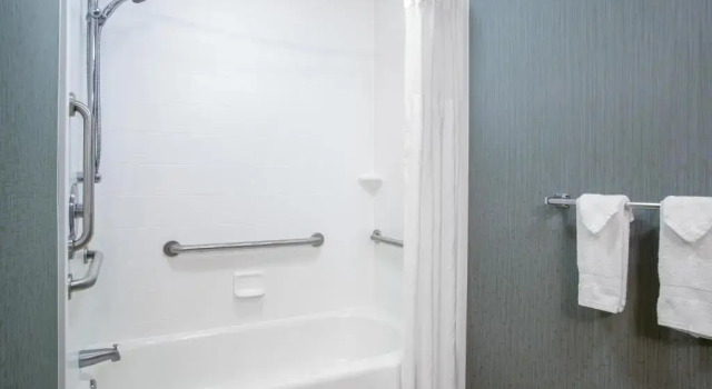 Номер Standard Hampton Inn & Suites St. Petersburg/Downtown