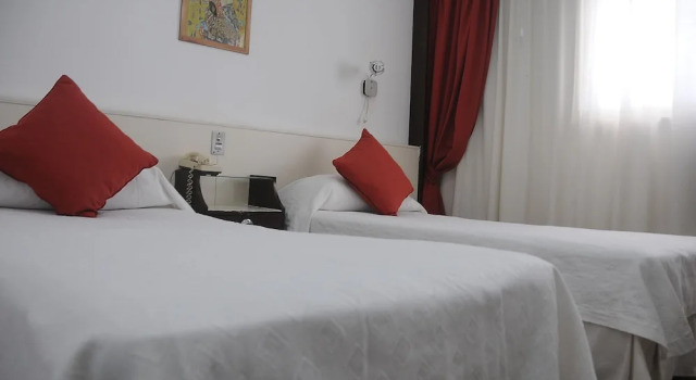 Семейный номер Standard с 2 комнатами Hotel Embajador