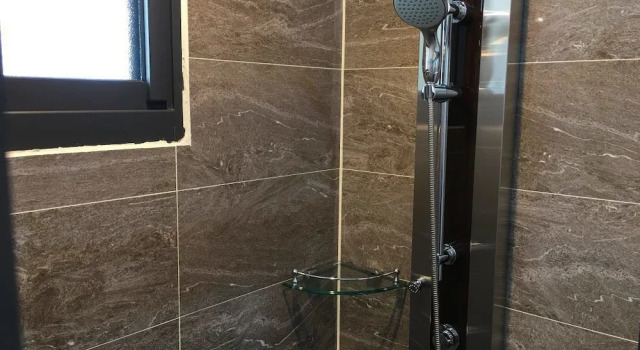 Четырёхместный номер Standard с балконом PULI GuanPu Fallsview Stay House