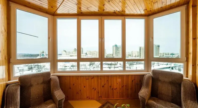Large luxury 4-room apartment with a sauna, near the metro Levoberezhnaya, Book Apartment Dniprovskyj Kyiv, near Komod Shopping Centre