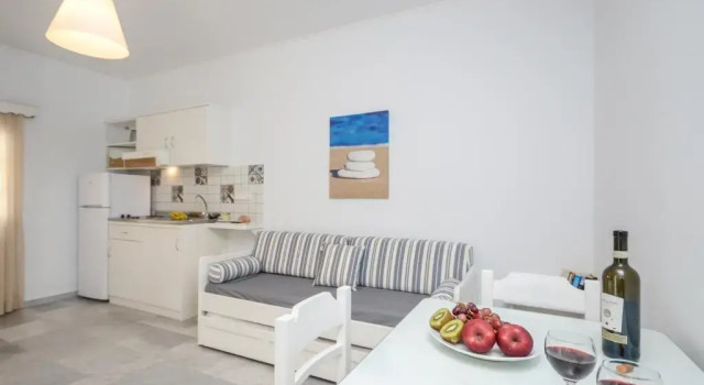 Апартаменты Birikos Studios & Apartments