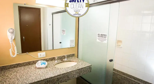 Номер Deluxe LEON PARK HOTEL e CONVENÇÕES - Melhor Custo Benefício