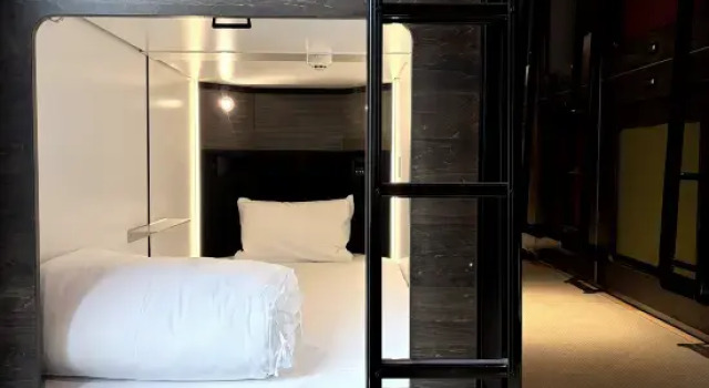 Мужская капсула Capsule Hostel Suzumoriya