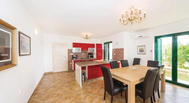 Nice Apartment in Privlaka With 2 Bedrooms, Wifi and Outdoor Swimming Pool
