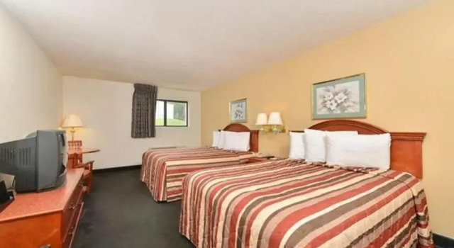 Двухместный номер Standard Red Lion Inn & Suites Caseyville