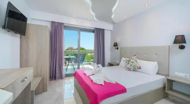 Eridon Suites