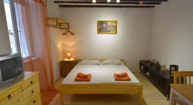 Apartman 18