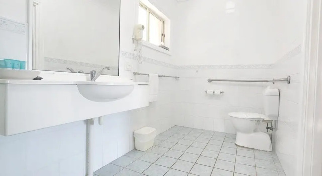Номер Deluxe с балконом Golf Club Motor Inn Wingham