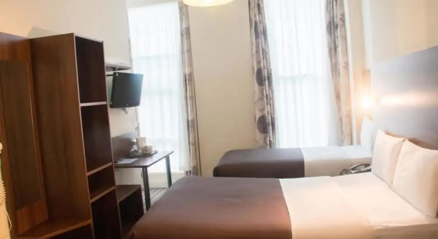 Трёхместный номер Standard Rennie Mackintosh Art School Hotel