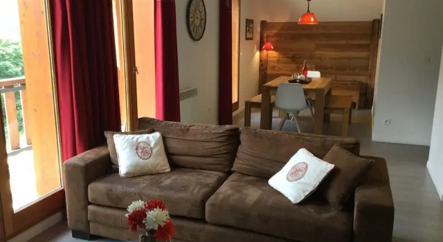 LES Chalets D'adrien N°5 : 4 Pièces 9 Personnes / 4 Rooms 9 Peopleing, Забронировать Шале Виллы Овернь-Рона-Альпы, Вилла