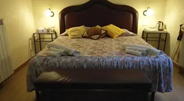 B&B Tuccis House, Забронировать Отель Отели Рима 3 звезды, рядом с Станция метро Manzoni, 3*