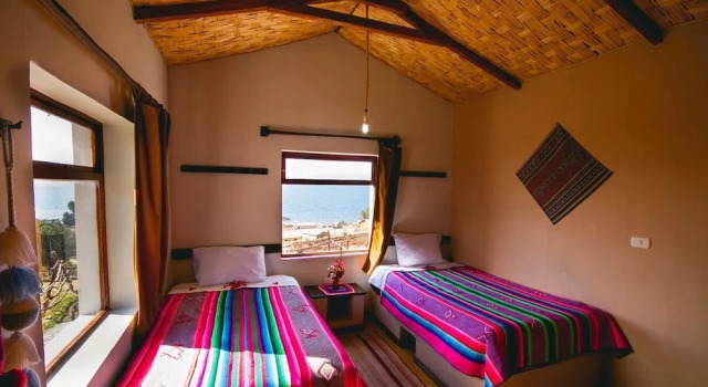 Standard Doppel Zimmer mit Seeblick Suma Luquina