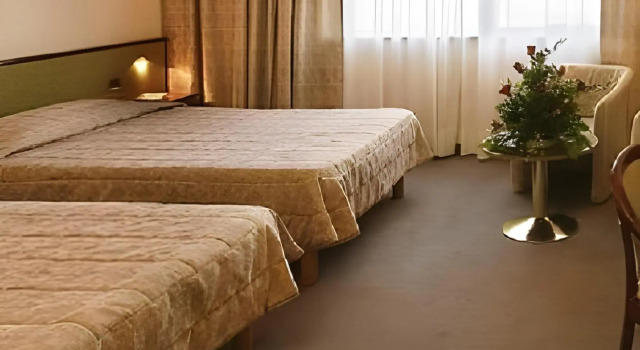 Grand Hotel Europa, Book Hotel Hotels in Molise with a Pool, Swimming Pool