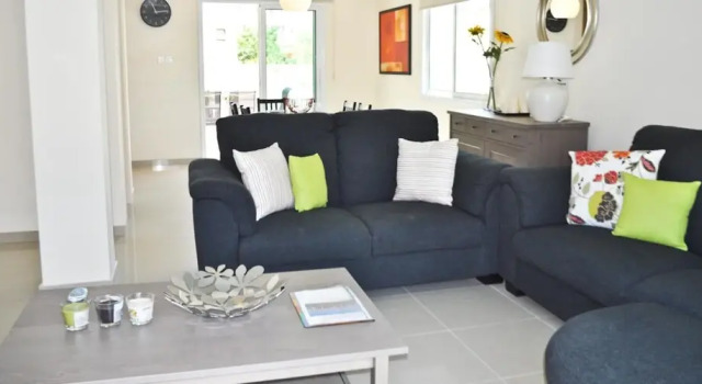 Oceanview Luxury Villa 173