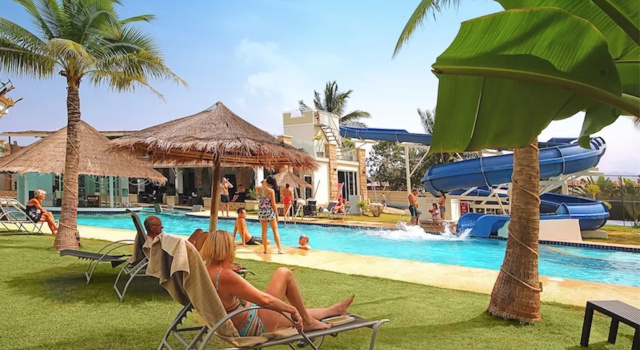 Люкс Oriental Beach Pearl Resort