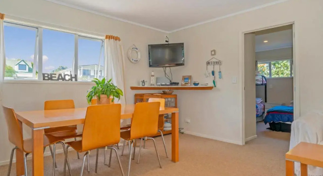 Oysters Retreat - Cooks Beach Holiday Home, Забронировать Отель Кукс-Бич Coromandel Peninsula