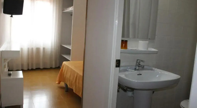 Номер Standard Hostal Fabrellas