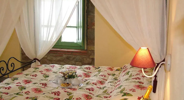 Locanda Zacco, Buchen Sie Bed & Breakfast Marliana Toskana