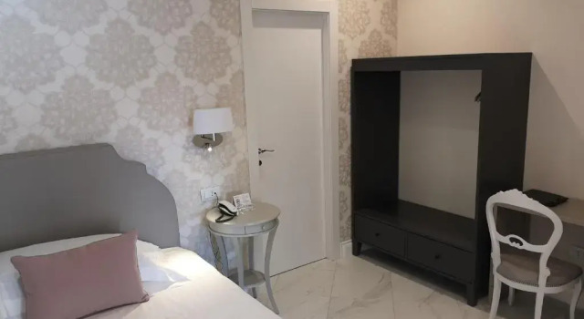 Superior single cameră Altavilla Boutique Hotel