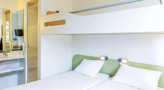 Двухместный номер Standard Ibis Budget Oviedo