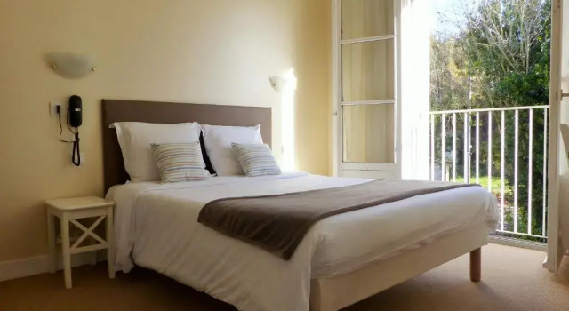 Номер Comfort Hotel Val De Loire