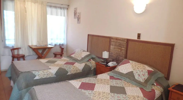 Hotel y Apart Dos Castaños, Rezervovat Hotel Hotely v Araucanía s parkováním, Parkování