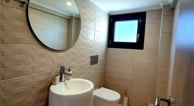 Вилла с 3 комнатами с видом на море Southside Beach Suites