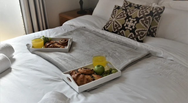 Hughenden Garden Luxury Apartment