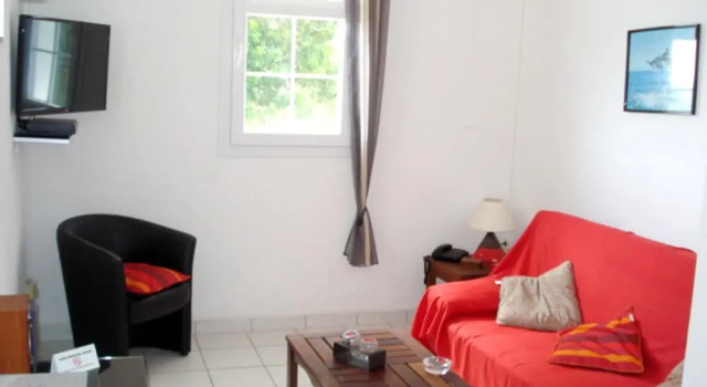 Apartment with 3 Bedrooms in Le Diamant, with Wonderful Sea View, Enclosed Garden And Wifi