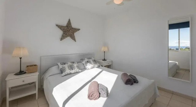 beach at 250 m, ocean view, 2 bedrooms, Wi-Fi, Забронировать Отель Отели Канарских островов с бассейном, Бассейн