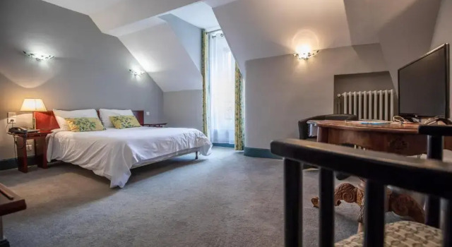 Standardní Dvoulůžkový s manželskou postelí pokoj Hôtel Terminus