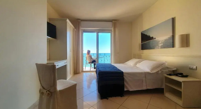 Lido Resort
