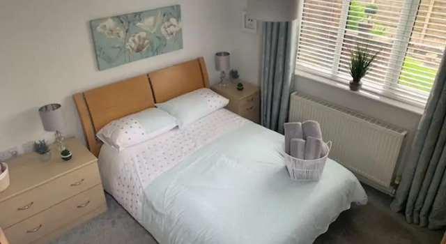 One Bedroom Apartment With En-suite & Patio, Забронировать Апартаменты/квартира Апартаменты Большого Манчестера, Апартаменты/квартира