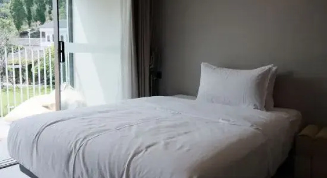 Люкс Comfort Fuyanjian Homestay (Jindaoxia Resort)