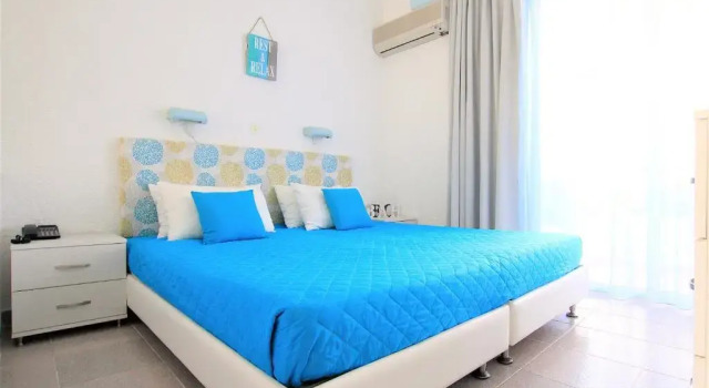 Студия Christiana Hotel Apartments