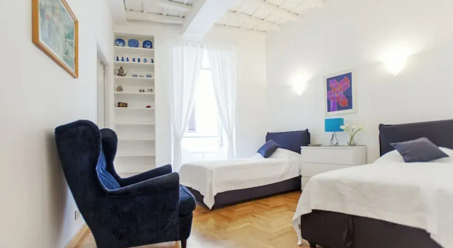 S. Andrea - WR Apartments, Prenota Appartamento Trevi Roma