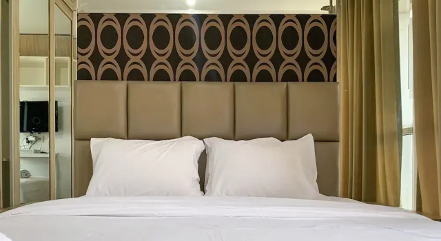 Cozy And Tidy Studio At Tifolia Apartment, Prenota Appartamento Cempaka Putih 