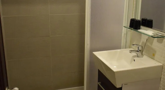 Двухместный номер Economy Home Full Hotel