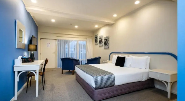 Люкс Цокольный этаж Motel de la Mer