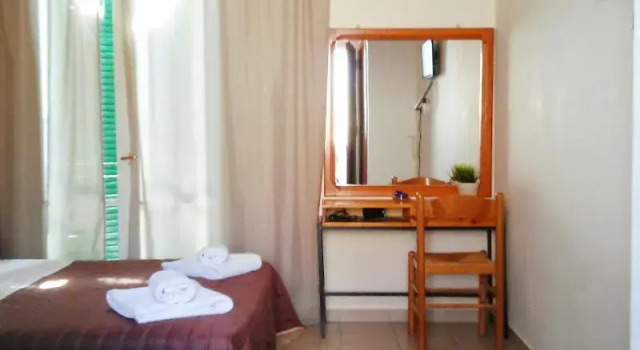 Трёхместный номер Standard Hotel Aegina